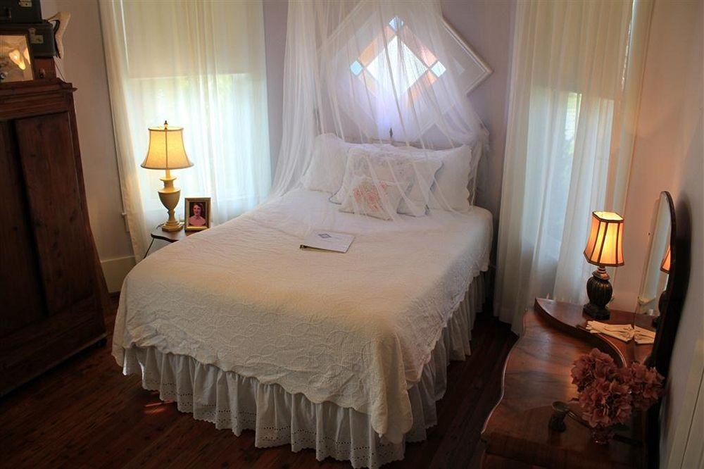 Carroll House Bed & Breakfast Bay St. Louis Bagian luar foto