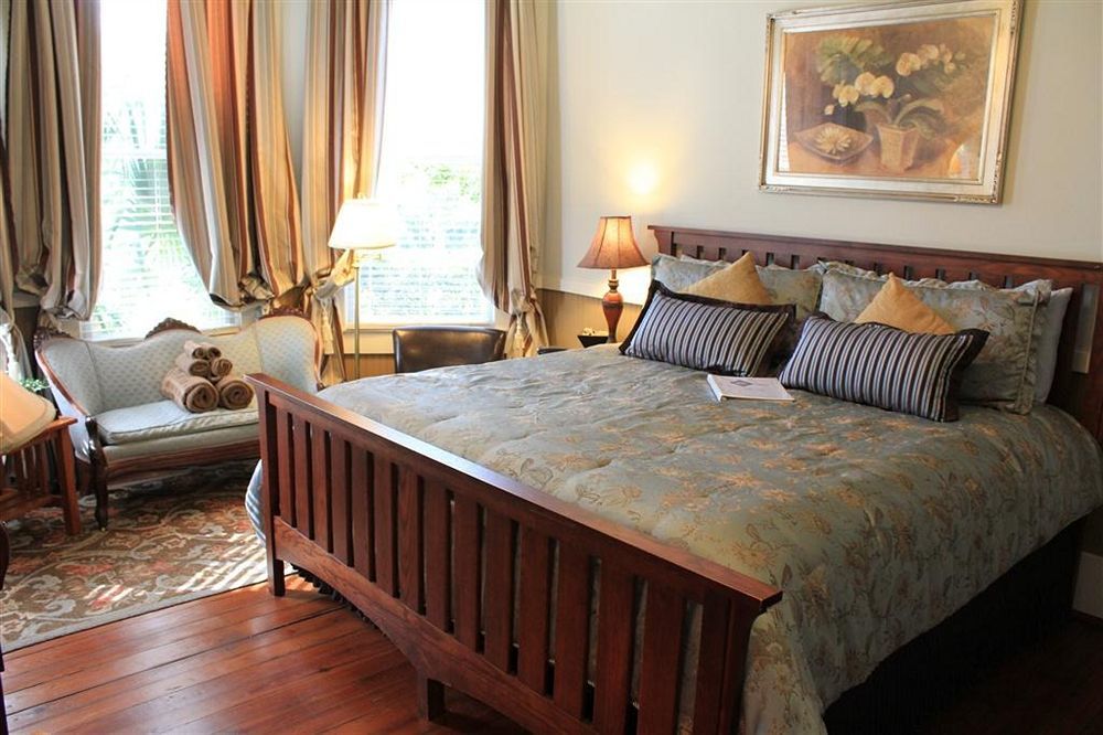 Carroll House Bed & Breakfast Bay St. Louis Bagian luar foto